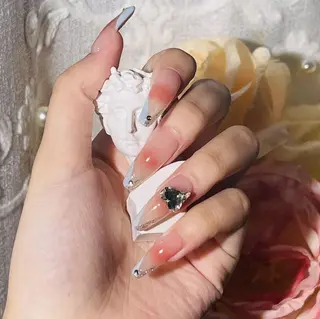 ネイル Queen's ゆなのネイルデザイン