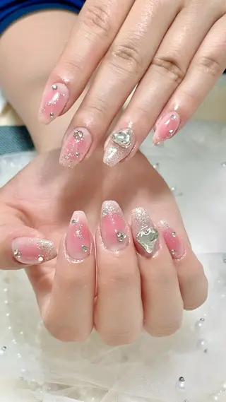 ネイル Crystal Nailのネイルデザイン