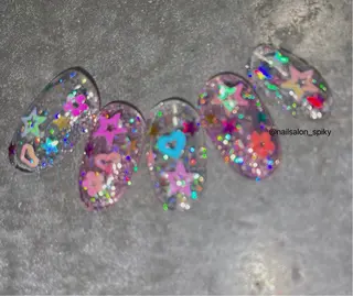 ネイル Spiky とうげ ふうかのネイルデザイン