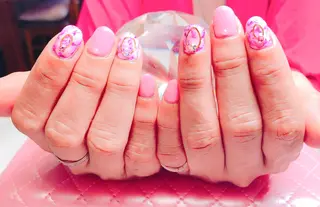 ネイル CROWN プライベートサロンのネイルデザイン