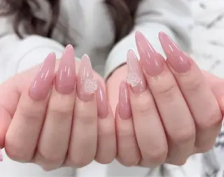 ネイル NIE MoMoのネイルデザイン