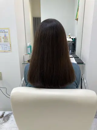 ロング 吉田 真吏奈のヘアスタイル