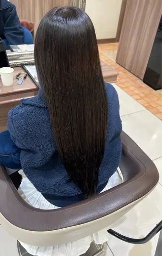 ロング 阪本 紀乃のヘアスタイル