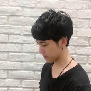 ショート パーマ メンズ ミドウチ アヤカのヘアスタイル