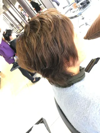 ショート カラー 手塚 亮汰のヘアスタイル