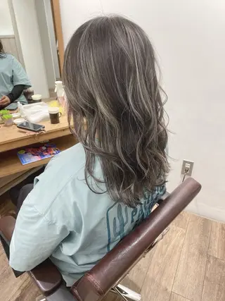 ロング カラー ハイライト⭐️上野 高広のヘアスタイル