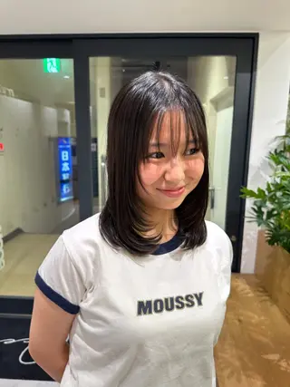 ミディアム 切りっぱなし/髪質 改善矯正/さやか🫧のヘアスタイル