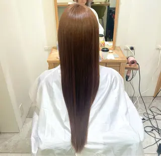 ミディアム ヒナ/酸性ストレート ・艶カラー🌿のヘアスタイル