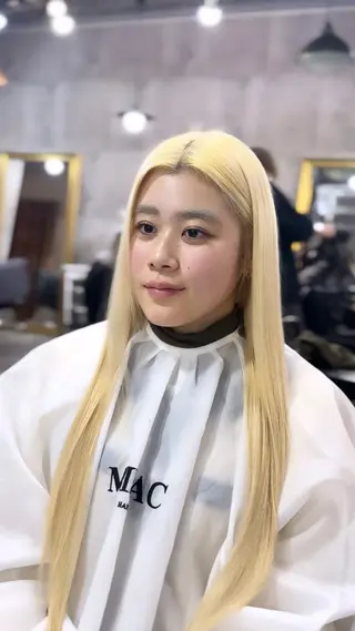 ロング uda 抜きっぱなし /最高級エクステのヘアスタイル