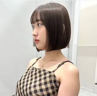 ショート サキ🤍ハイトーン 🩰くびれ巻きヘアのヘアスタイル
