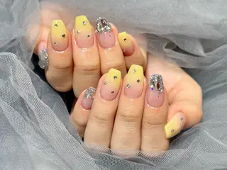 ネイル Nail Salon KURELLYのネイルデザイン