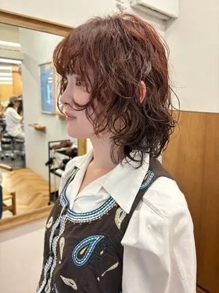 ショート カラー パーマ 美空🐇 レイヤー / 透明感カラー🩰のヘアスタイル