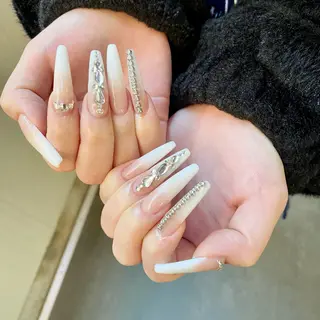 ネイル 山﨑 葉月のネイルデザイン