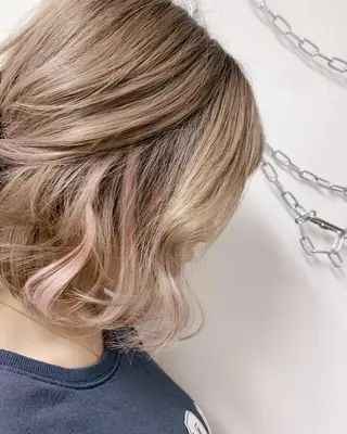 アティリー 西梅田のヘアスタイル