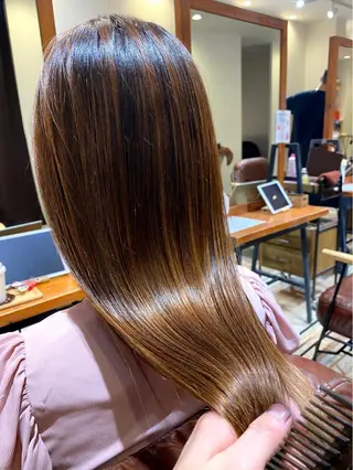 ロング カラー 韓国風・ブリーチなし ・あり後藤 一斗店長のヘアスタイル