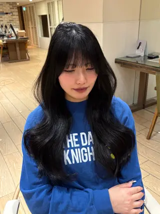 ロング レイヤーカット✂️/ 新宿/Amiのヘアスタイル