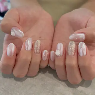 ネイル Laula🤍 ayakaのネイルデザイン