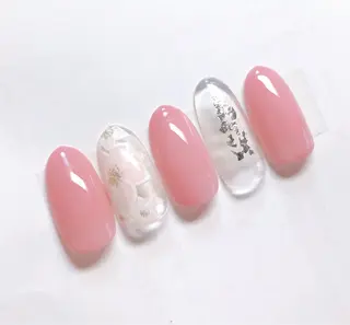 ネイル Bella 齋藤理奈のネイルデザイン