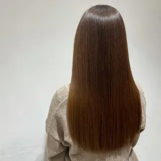 ロング 藤田一輝 【美髪職人】のヘアスタイル