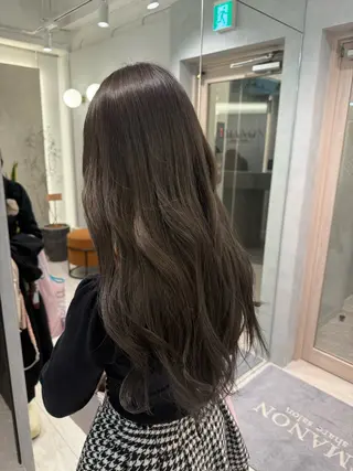 ロング カラー ·̩͙꒰ঌ miku 𓂃 𓈒𓏸 ໒꒱のヘアスタイル