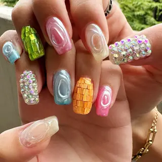 ネイル 新山 聖のネイルデザイン