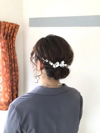 ミディアム ヘアアレンジ salon *meehoのネイルデザイン
