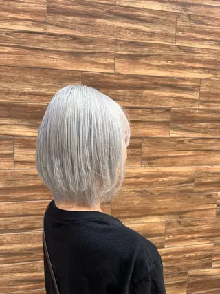 カラー ハイトーン/パーマ 特化平田のヘアスタイル