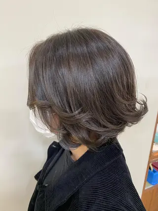 カラー SALOWIN栄 高須大貴のヘアスタイル