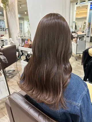 ロング hina🎀🪽 /艶カラー/大曽根駅のヘアスタイル