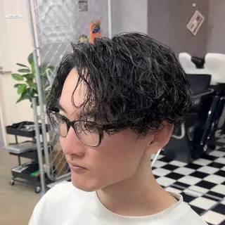 ミディアム 🥸MENIN 相模 大野メンズ専門🥸のヘアスタイル