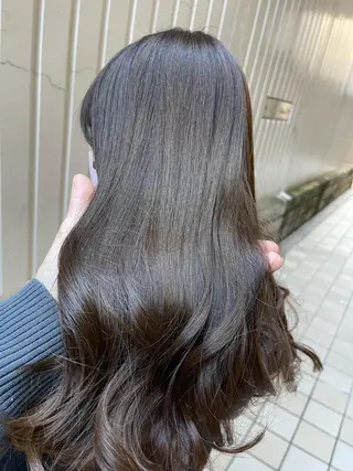 セミロング antica YOSHIのヘアスタイル