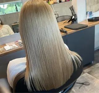 セミロング レイヤーカット匠 イソザキノリユキのヘアスタイル