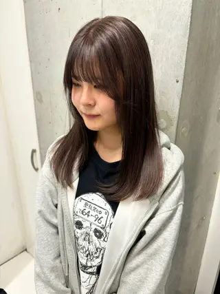 セミロング カラー Miyu🎀レイヤー ／透明感カラー🪽のヘアスタイル