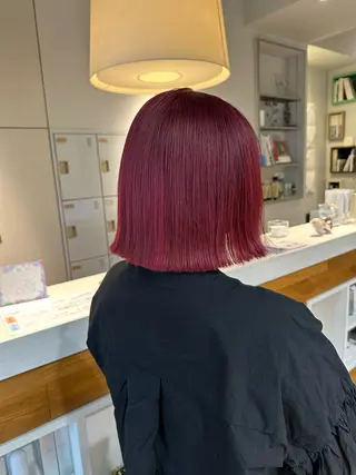 ミディアム カラー 塩澤 榛奈のヘアスタイル