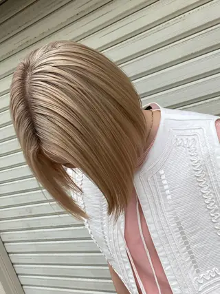 ショート カラー ブリーチカラーが人気 onnuのヘアスタイル