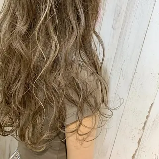 ロング カラー 心斎橋韓国ボブ 好原良真のヘアスタイル