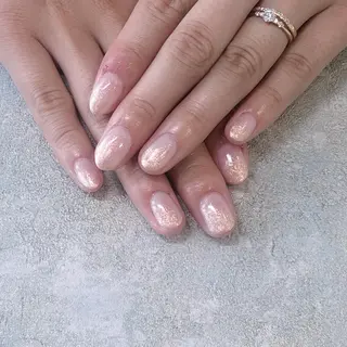 ネイル LUANA 〜Eyelash&Nail〜所属・長崎 真帆のネイルデザイン