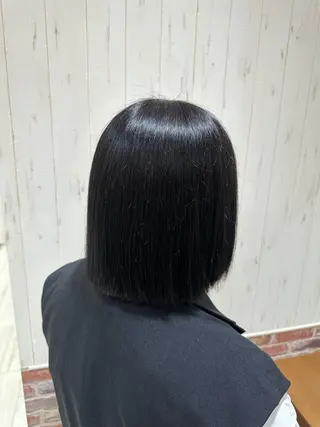 ショート カラー 中嶋 紘夢のヘアスタイル