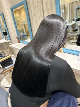 ロング 【✨髪質改善✨】 西岡　航成のヘアスタイル