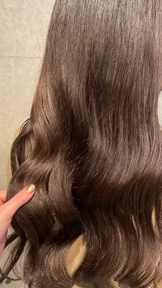 ロング カラー ミルクティーベージュ 新潟万代/MANA♡のヘアスタイル