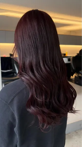 ロング カラー 安藤 まりのヘアスタイル