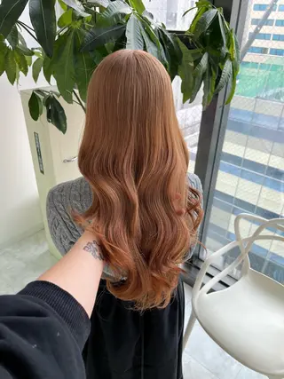 セミロング カラー トレンドレイヤー No.1/KOHEIのヘアスタイル