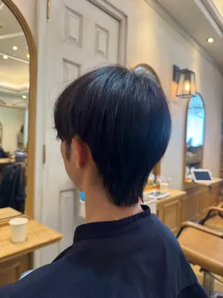 ショート メンズ 透明感カラー💜 モテ髪 空陽💙のヘアスタイル