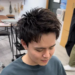 ショート ＆tigre 佐藤秀太のヘアスタイル