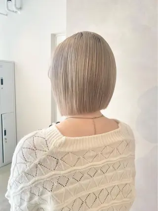 ショート カラー 🦋レイヤーカット ミドリカワ🦋のヘアスタイル
