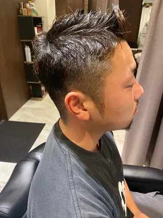 ショート 小野 大輔のヘアスタイル