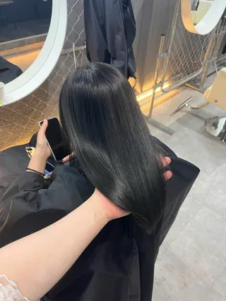 カラー cocoon sayuのヘアスタイル