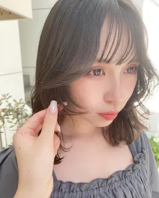 ミディアム カラー ヘアアレンジ マツエク・マツパ アイブロウ 透明感カラー🫧ヘア セット🫧松本菜月の眉毛・アイブロウイメージ