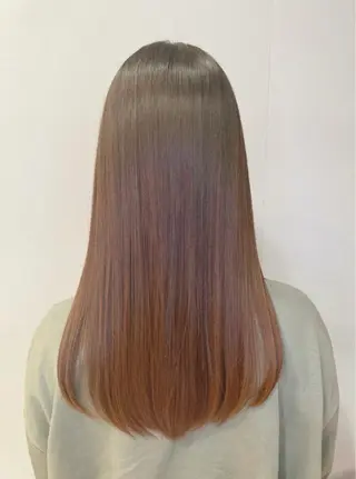 ロング 宮原 佳苗のヘアスタイル