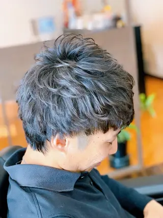 ショート パーマ メンズ 早川 太貴のヘアスタイル